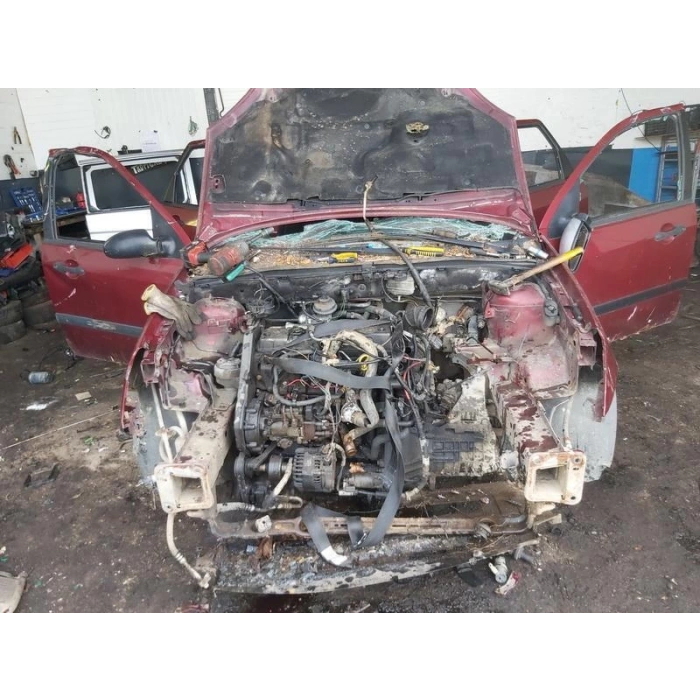 Ford Focus 98  Bagaj Amortisörü Hactback (Oem No:Xs41A406A10Af)