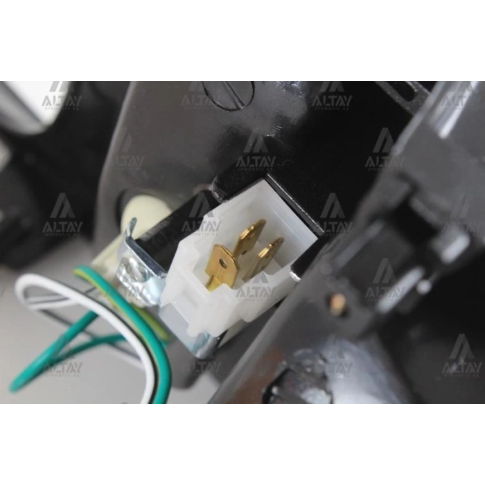 Sinyal Lambası L300   87-1997 Çerçeveli Sağ (Oem No:Mb527294)