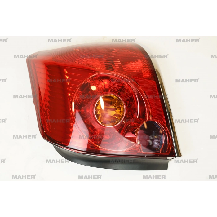 Stop Lambası Avensıs 2003-2005 Sağ (Oem No:8155105140)