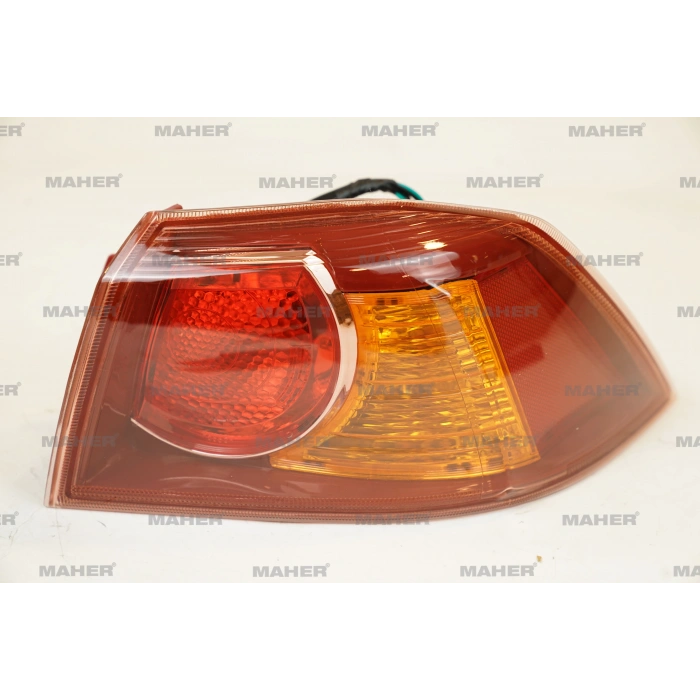 Stop Lambası Lancer  2008 2010 Dış Sağ (Oem No:8330A110)