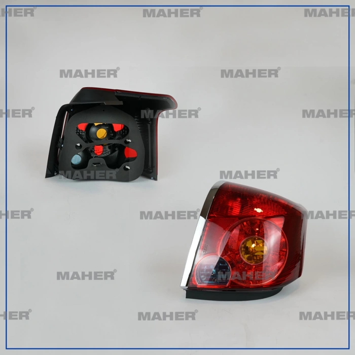 Stop Lambası Avensıs 2003-2005 Sol (Oem No:8156105130)