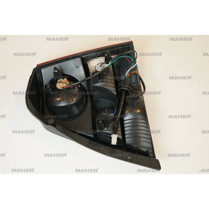 Stop Lambası Sorento 2003-2006 Sol (Oem No:924013E010)