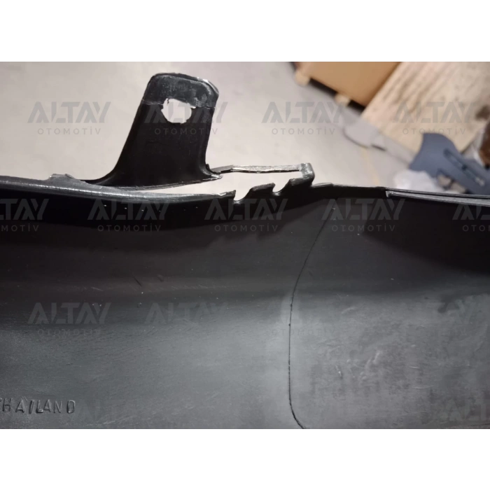 Tampon Hilux Ön 2009-2012 Vıgo D4D 4X4 Dodık Delıklı (Hasarlı) (Oem No:521190K971)