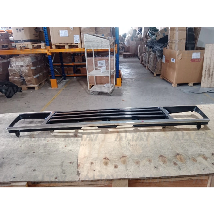 Panjur L200  1990-1997 Krom (Hasarlı) (Oem No:Mb527062)
