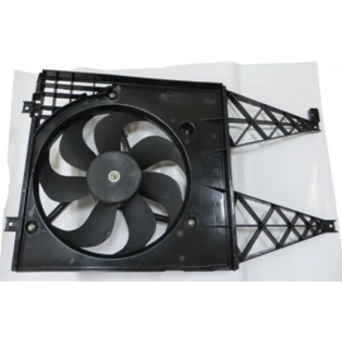 Volkswagen Golf- 4- 1998-2004  Radyatör Fan Davlumbazı Komple 1.6/1.8Cc Klimasız Tip (7 Kanatlı) (Oem No:6X0959455A)