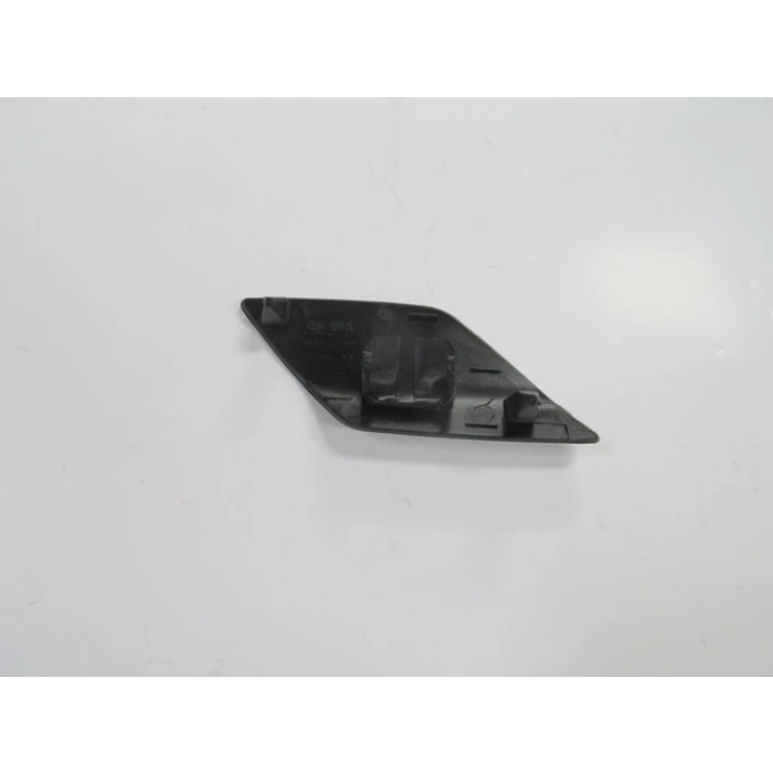 Volkswagen Golf- 6- 2009-2012 Far Yıkama Fıskiye Kapağı Sol (Tw) (Oem No:5K0955109Agru)