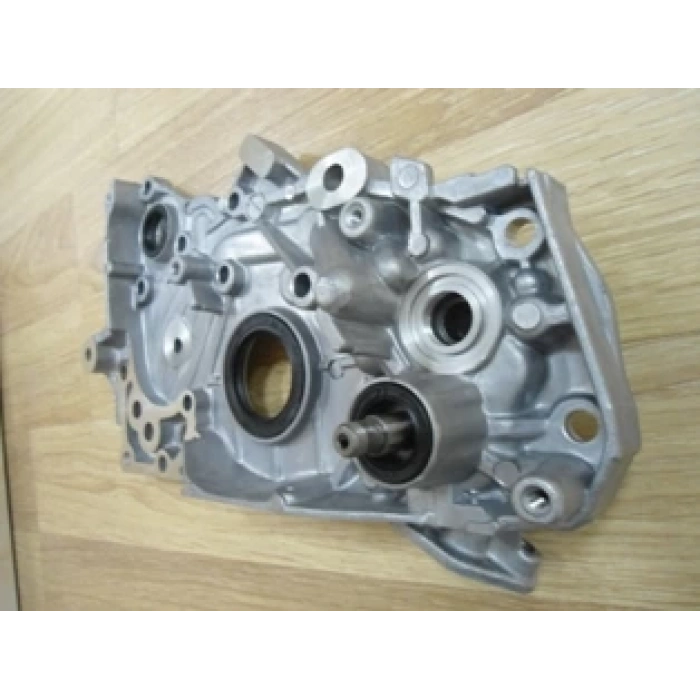 Mitsubishi Galant- 88- 1991  Yağ Pompası (4G63) 2.0Cc (Ysk) (Oem No:Md041043)