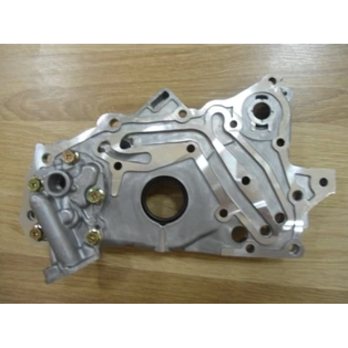 Mitsubishi Galant- 88- 1991  Yağ Pompası (4G63) 2.0Cc (Ysk) (Oem No:Md041043)