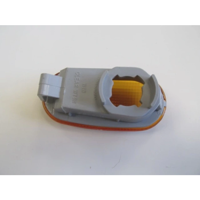 Proton Persona- 1997-1999  Çamurluk Sinyali Sarı Sağ/Sol Aynı (Adet) (Eurolamp) (Oem No:Mb847540)