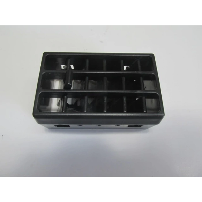 Renault  R9   Broadway- 83-1996  Ön Göğüs Orta Üfleme Peteği Sol (Difizör) (Oem No:7702257701)