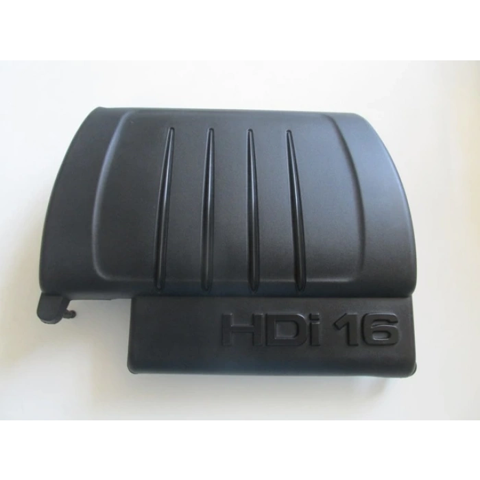 Citroen  C3  2010-2016  Motor Üst Kapağı 1.6 Hdı (Oem No:0137E5)
