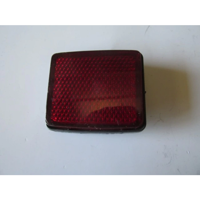 Fiat Doblo- 2006-2010  Arka Tampon Reflektörü Sağ/Sol Aynı (Adet) (Oem No:1348401080)