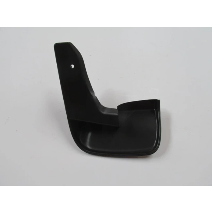 Toyota Corolla- Zze121- 2002-2006 Arka Paçalık Sağ (Casp) (Oem No:7662502120)