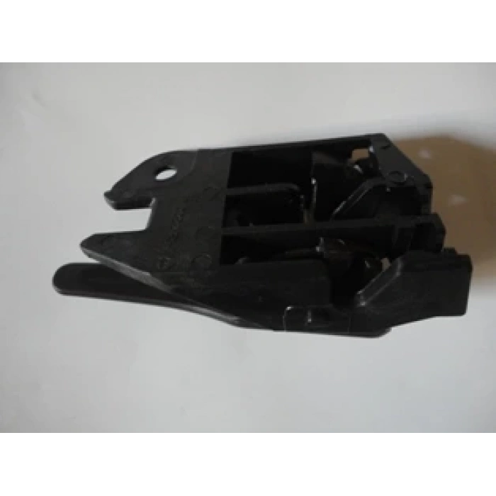 Toyota Corolla- E150- 2007-2013  Ön Kapı İç Açma Kolu Sağ Siyah (Hushan) (Oem No:6920502130)