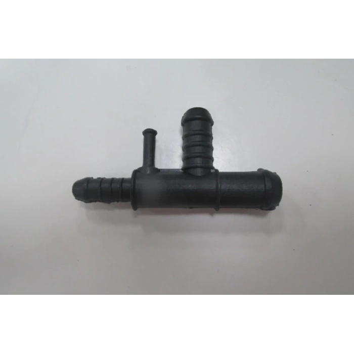 Bmw 5 Serı- 5 Serisi- 2004-2010  Yakıt Dağıtım Borusu