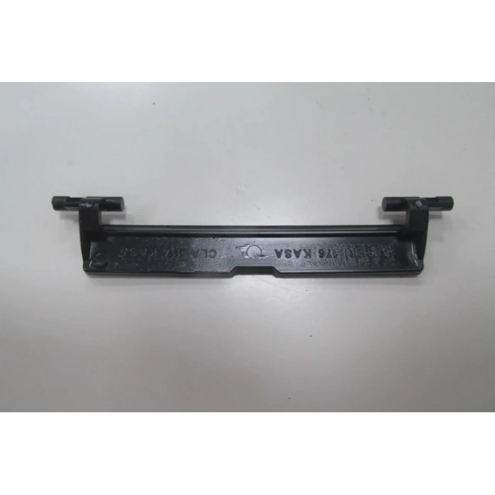 Mercedes Cla- W117- 2013-2017  ; Ön/Arka Tavan Oluk Çıta Kapağı Sağ/Sol Aynı (Adet)