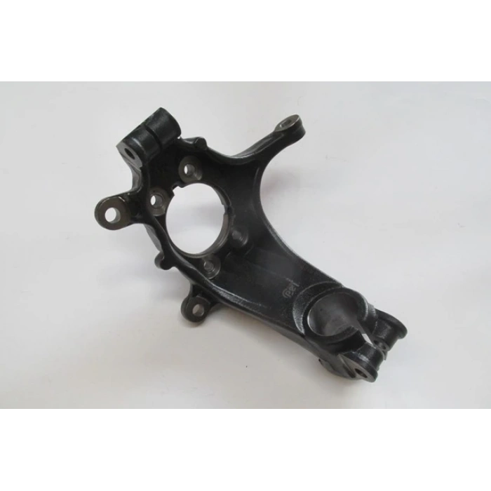 Nissan X Traıl- 2013-2016  Ön Aks Taşıyıcı Sol (Abs Li) (Oem No:400154Ce0A)