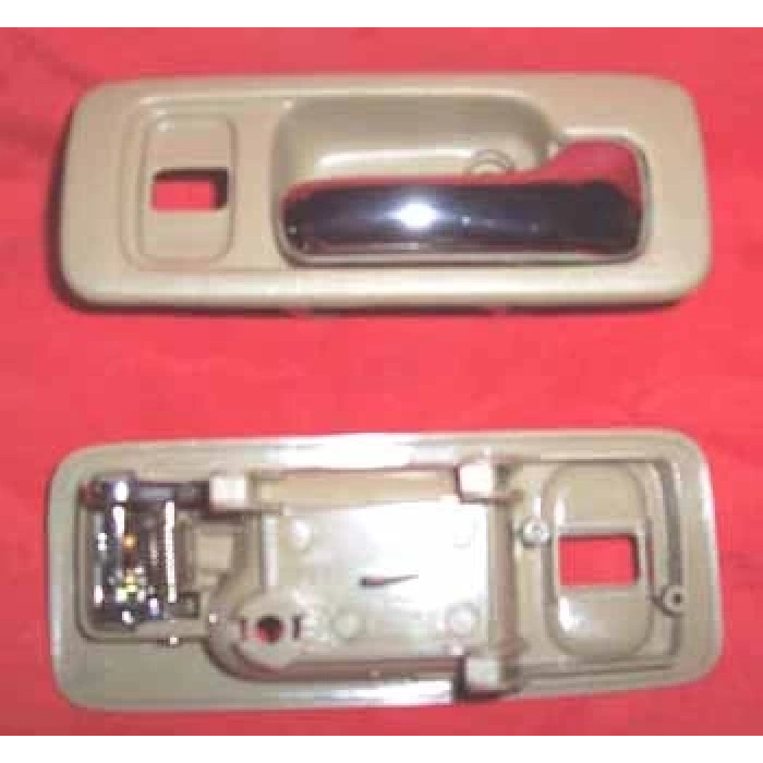 Honda Accord- 1990-1993  Ön Kapı İç Açma Kolu Sağ Bej (Elceği Nikelajlı) (Hushan) (Oem No:72125Sm4003Ze)