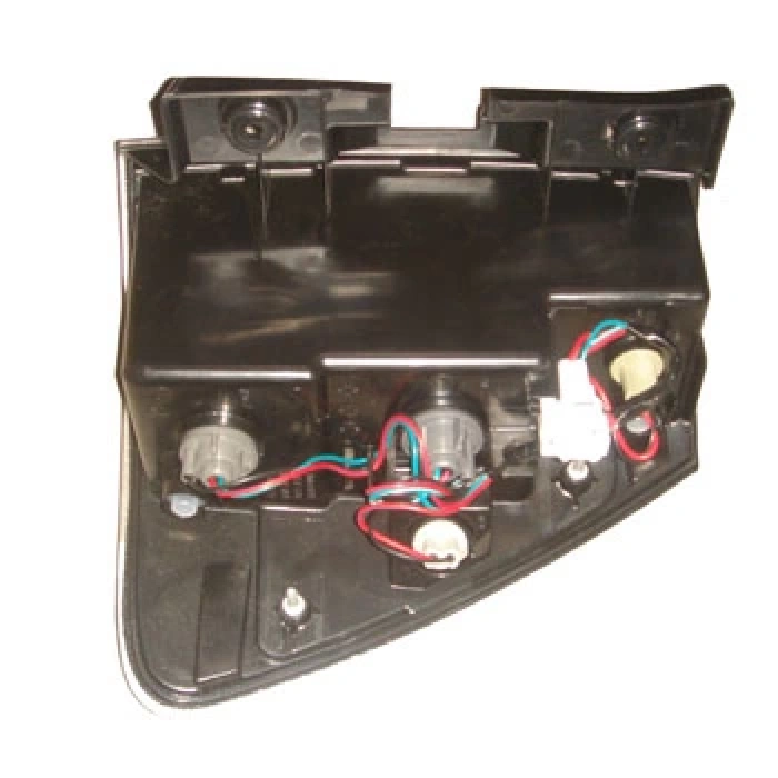 Chevrolet Equınox- 2005-2006  Stop Lambası Sağ Nikelajlı Kırmızı Reflektörlü (Tyc) (Oem No:5490027)