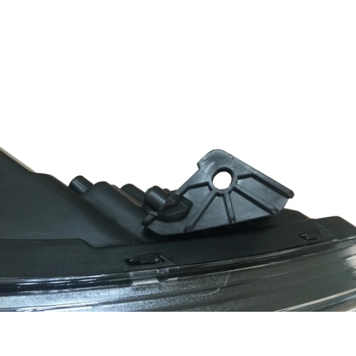 Hyundai Accent- Blue- 2015-2018  Far Lambası Sağ Elektrikli/Motorlu (E Marklı) (Oem No:921021R730)