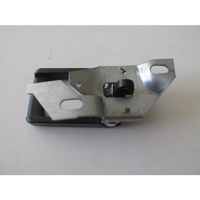 Hyundai Porter Kamyonet- 1996-2005  Ön Kapı İç Açma Kolu Sağ Siyah (Oem No:8262043301Aq)