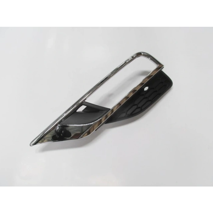 Honda Crv- 2015-2018  Sis Lamba Kapağı Sol Sis Delikli (Nikelaj Kaplamalı) (Tw) (Oem No:71108T1Wa00)