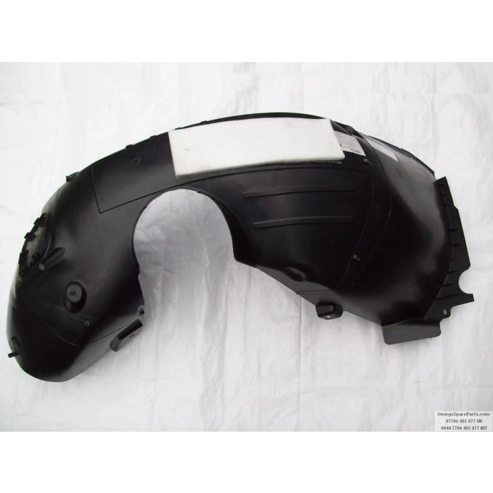 Vw Passat 2013- Çamurluk Davlumbazı Ön Sağ Önün Arkası (Büyük Olan) (Oem No:3G0805970F)