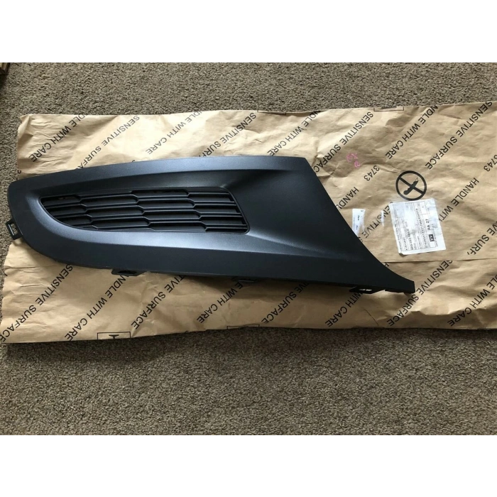 Vw Polo 2010-2014 Sis Far Kapağı Sağ Sis Far Delıksız (Oem No:6R0853666C)
