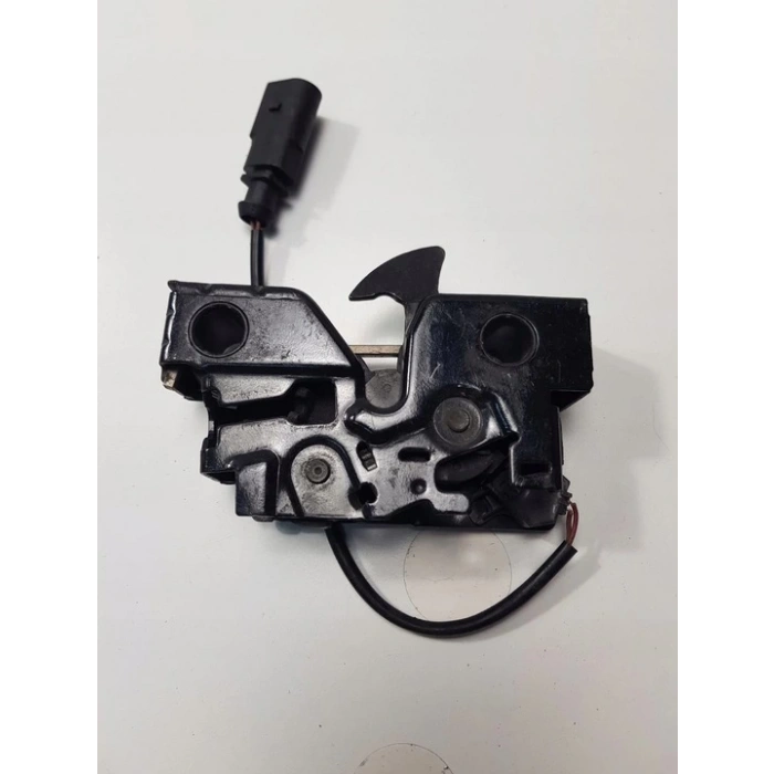 Vw Polo 2010- Kaput Kilidi Alt  (Oem No:6R1823509F)