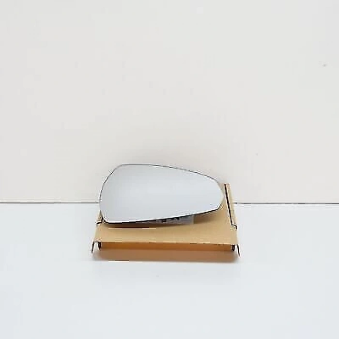 Vw A3 2013- Ayna Camı Sağ 302-0101-1 (Oem No:8V0857536D)