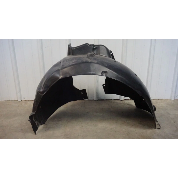 Vw A4 2015- Çamurluk Davlumbazı Ön Sol  (Oem No:8W0821171A)