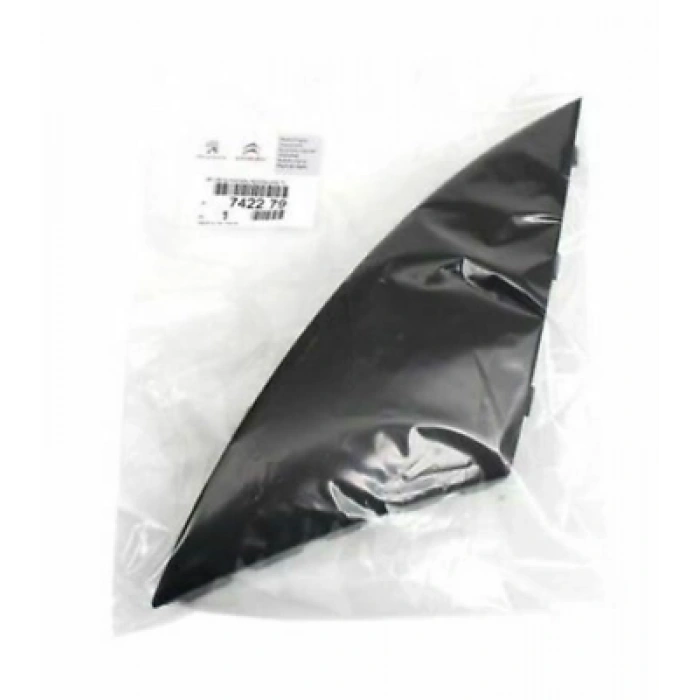 Psa 206+ B.M 2007- Çeki Demirr Kapağı Ön  (Oem No:742279)