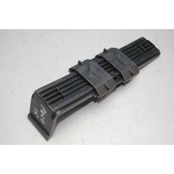 Vw Polo-İbiza-Fabia  2010- Polen Filtre Kapağı  (Oem No:6R1819422)