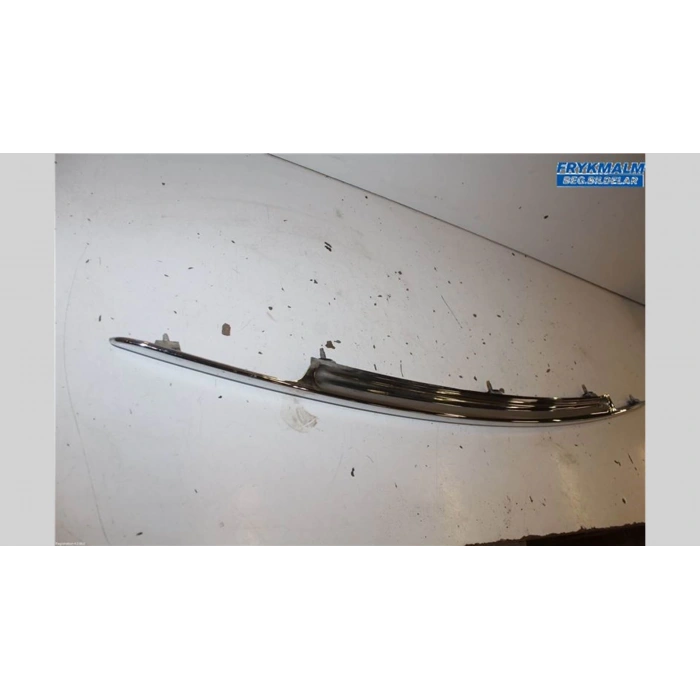 Renault Megane I 1996- Bagaj Kapağı Nıkelaj Çıtası  (Oem No:7700430224)