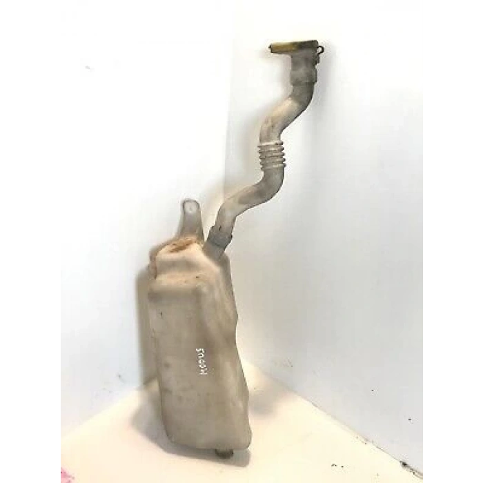 Renault Clio 3 2005- Su Fıskiye Deposu  (Oem No:7701058023)