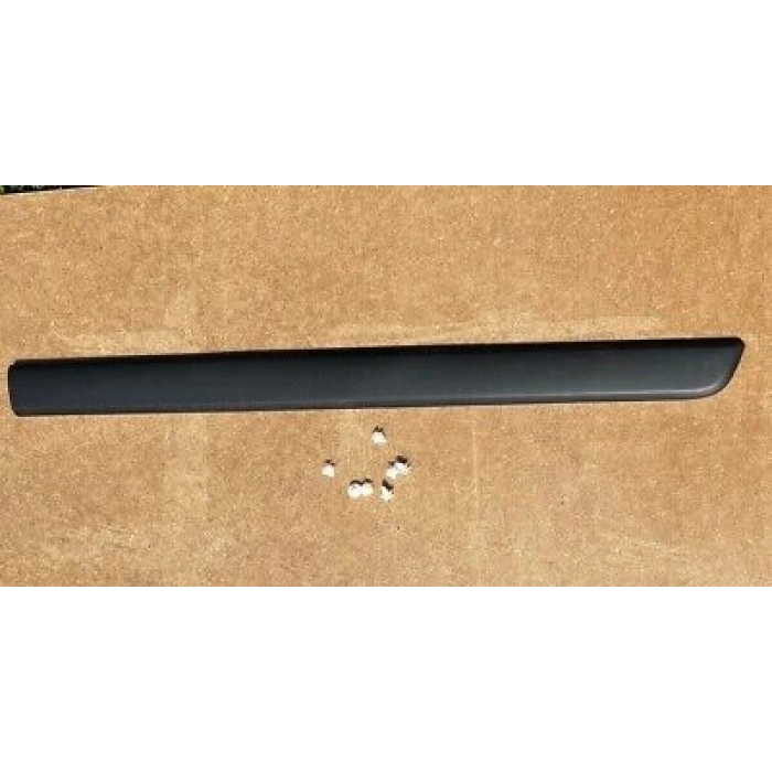 Renault Kangoo Iıı  2008  Kapı Bandı Ön Sağ Klıpslı (Oem No:8200439113)