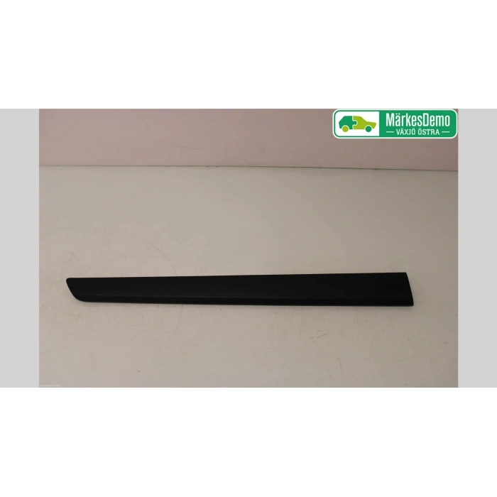 Renault Kangoo Iıı  2008  Kapı Bandı Arka Sağ Klıpslı (Oem No:8200439118)