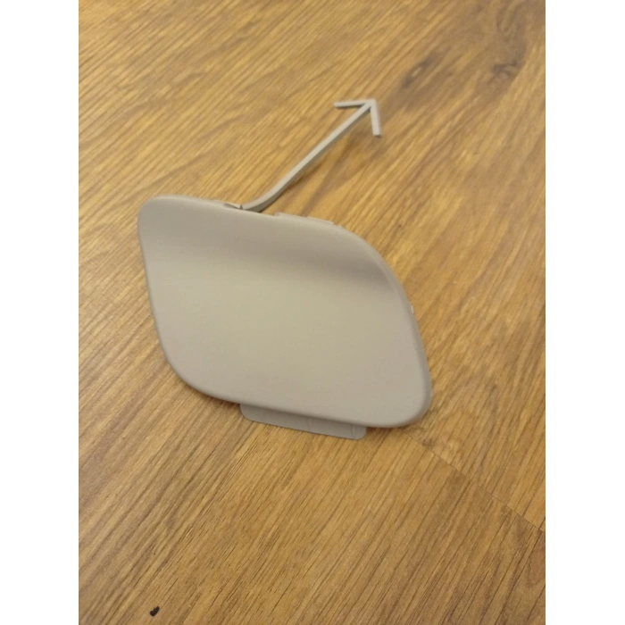 Vw Tiguan 2012-2017 Çeki Demirr Kapağı Ön  (Oem No:5N0807241A)