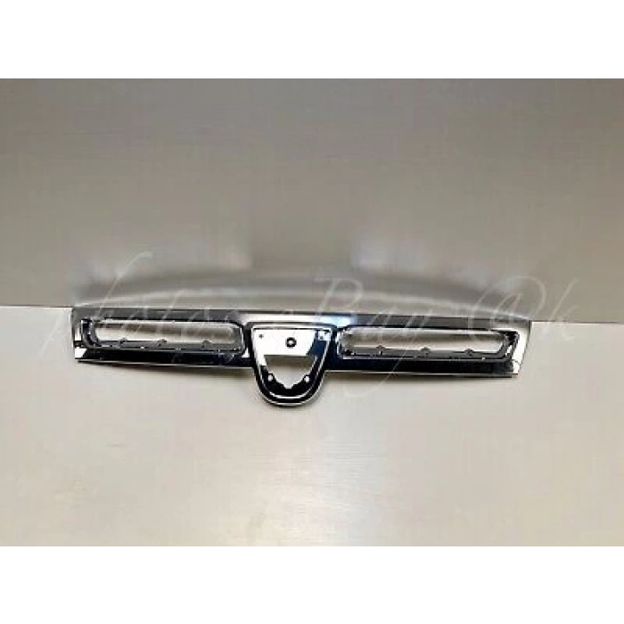 Renault Duster 2010- Ön Panjur Nikelajı Büyük (Oem No:620780003R)