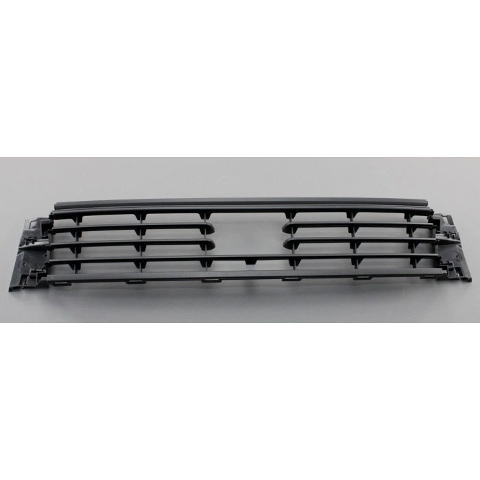 Vw Polo 2014-2017 Tampon Panjurusı Orta Kromsuz (Oem No:6C0853677A)