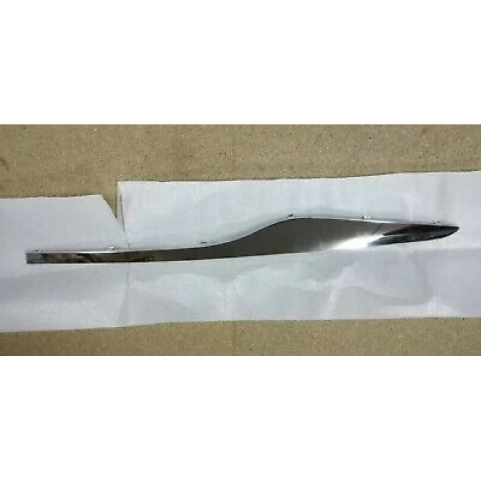 Renault Clio Iv 2012- Kapı Bandı Arka Solkrom Çıtası  (Oem No:828213777R)