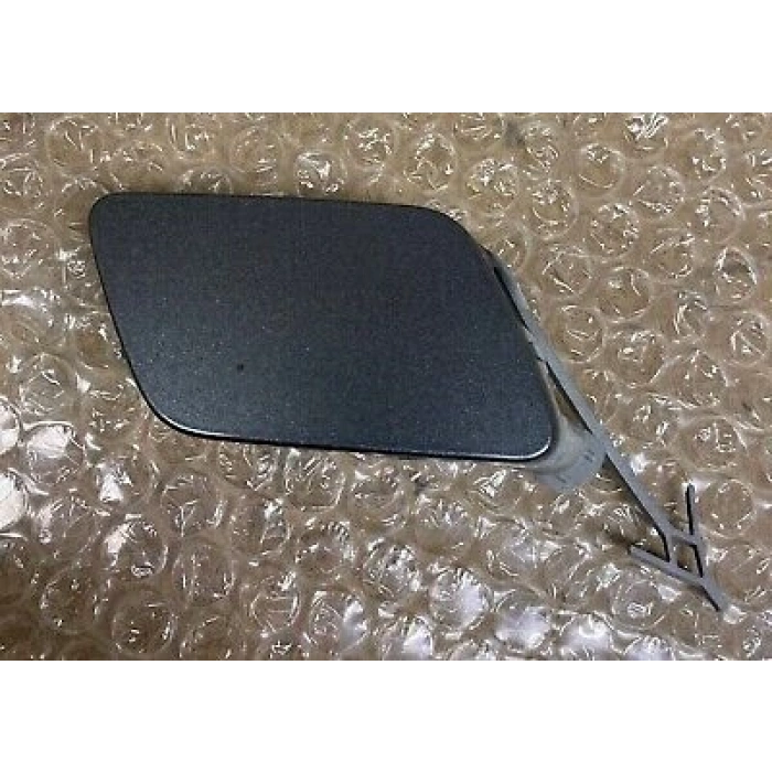 Vw A3 2013-2017 Çeki Demirr Kapağı Ön Hatcback (Oem No:8V3807241B)