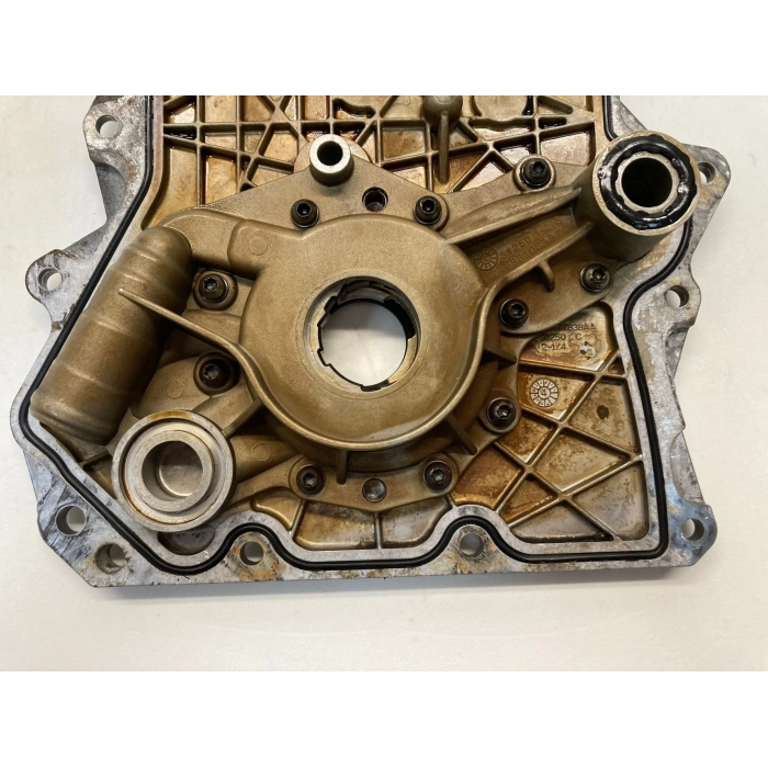 Bmw Mini R50-R52-R53 1.6V 2001-2007 Yağ Pompa Kapağı Komple (Oem No:11147573765)