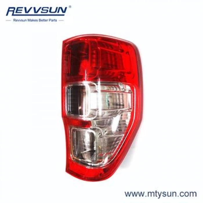 Ford Ranger 2012- Stop Lambası Sağ Duylu (Oem No:Db3913404Aa)