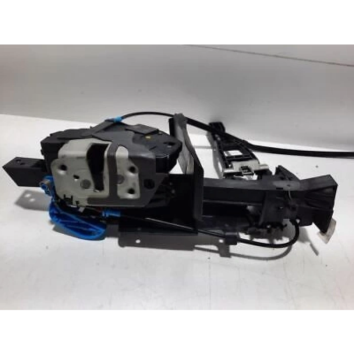 Ford Fiesta/C-M Ax Connect 2009- Kapı Kilidi Ön Sağ 4 Pım (Oem No:Am5Au21812Bf)