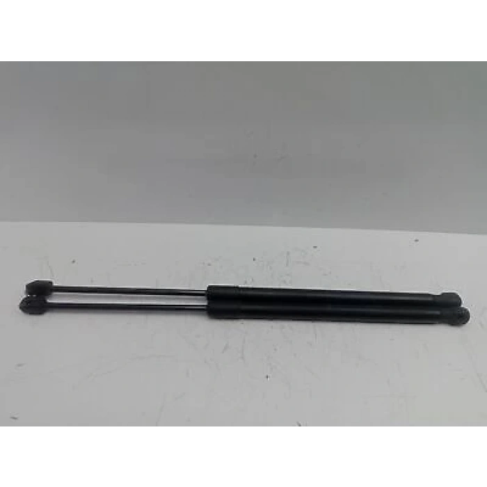 Ford Kuga  2008 2012 Bagaj Amortisörü  (Oem No:8V41S406A10Bd)