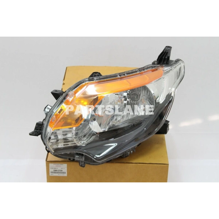 Far L200 2015 Sonrası Fullback  Siyah Elektrikli Sağ (Oem No:8301C729)