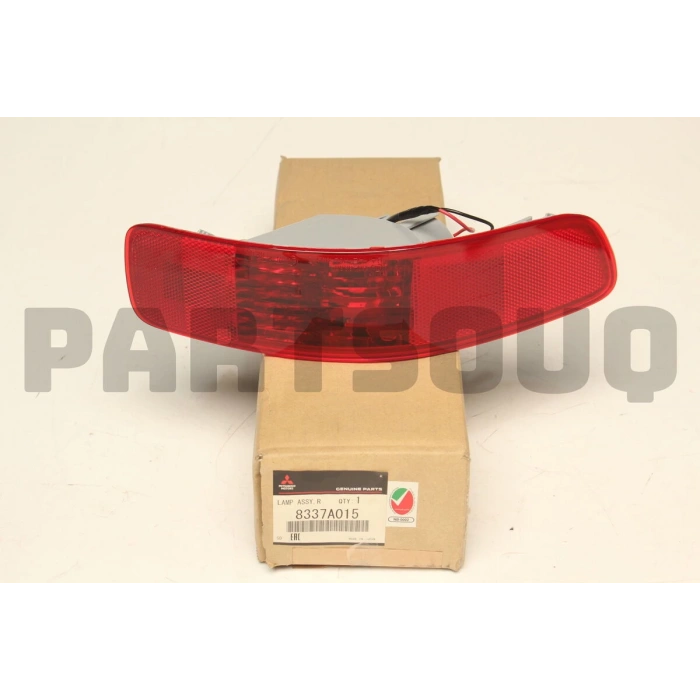 Japon Outlander 2.4 16V 09  Sonrası  Sis Lambası Arka Sol  (Oem No:8337A015)