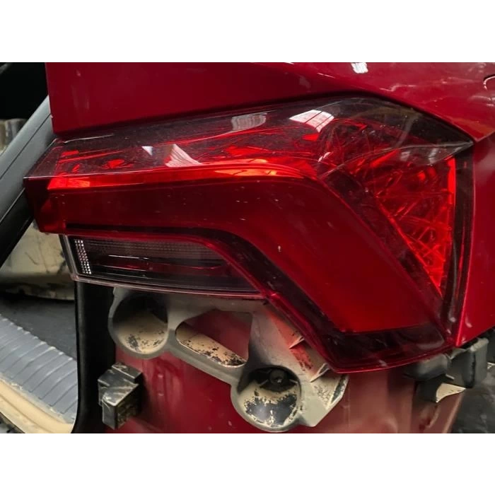 Vw Kamiq 2020- Stop Lambası Dış Sağ  (Oem No:658945096)