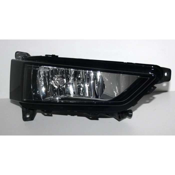 Vw Fabia 2022- Sis Lambası Sağ  (Oem No:6Va941700)